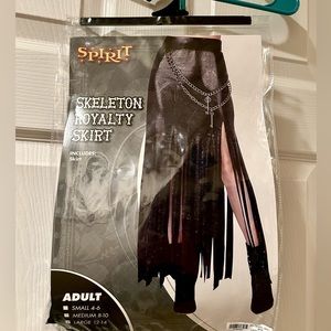 Large Shiny Black Faux Leather Snakeprint Long Tassel Skirt w Chains & Keys